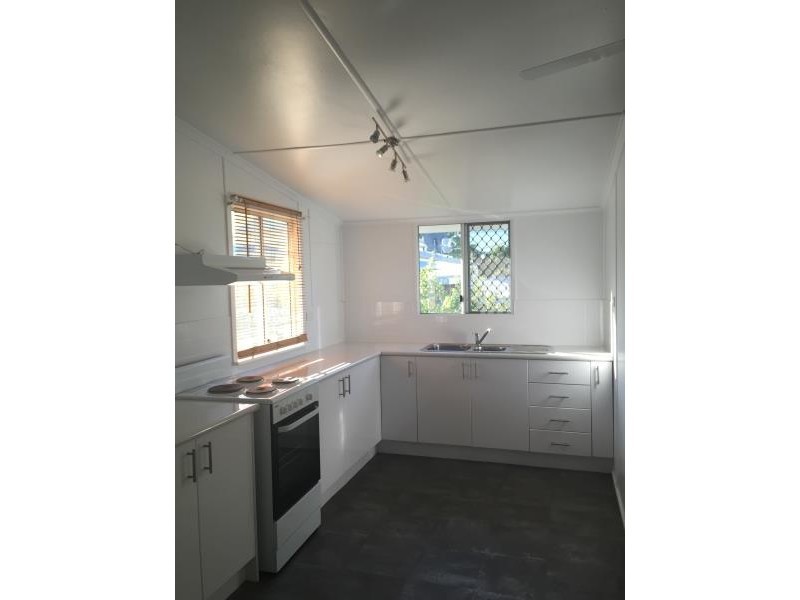 68 Caroline Street, Allenstown QLD 4700